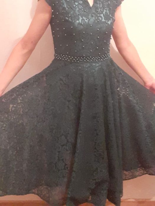 Продам платья по 5тысяч