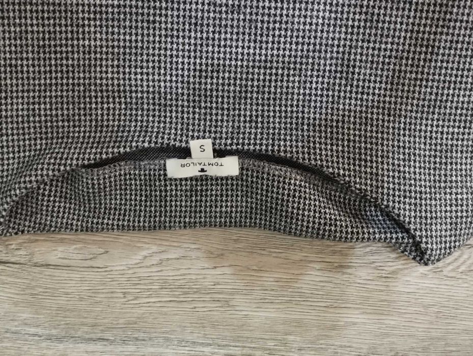 Кофта -  свитер.