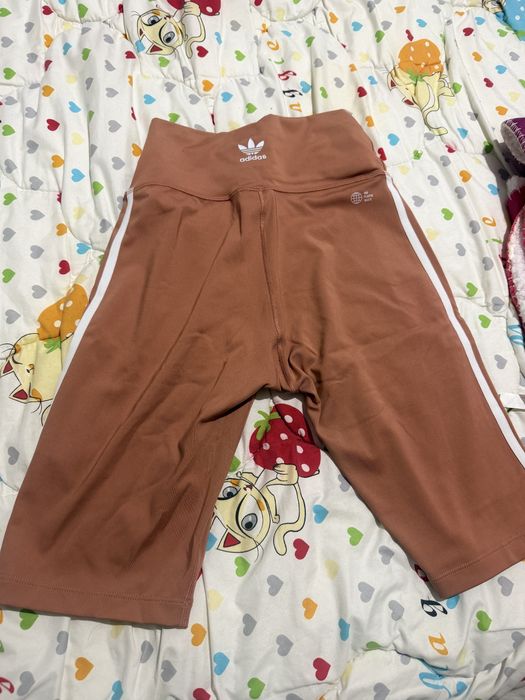 Vand pantaloni scurti adidas