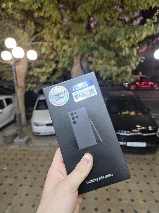 Samsung S24 ultira 12_256gb dok bar. Imei otken.