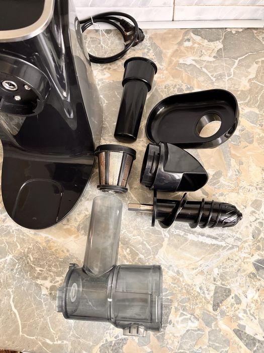 Storcator de fructe si legume Latkon