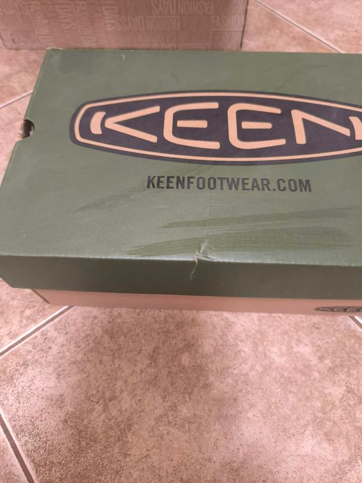 Детски обувки KEEN - EU 38