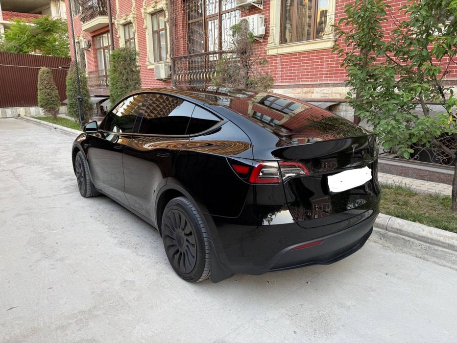 TESLA MODEL Y продаю свою теслу