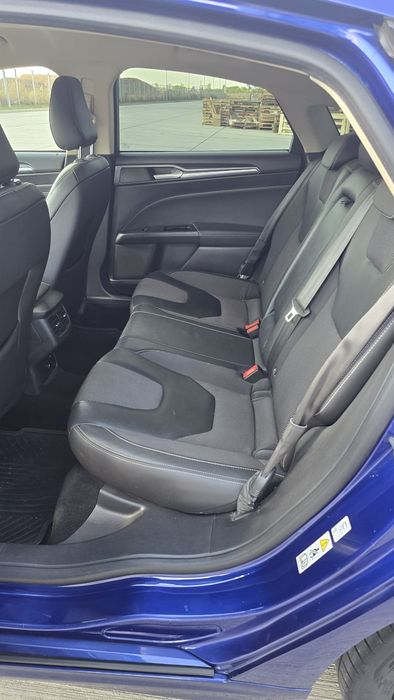 Vand Ford Mondeo Titanium 2.0d biturbo, 210CP, an 2017,cutie automata
