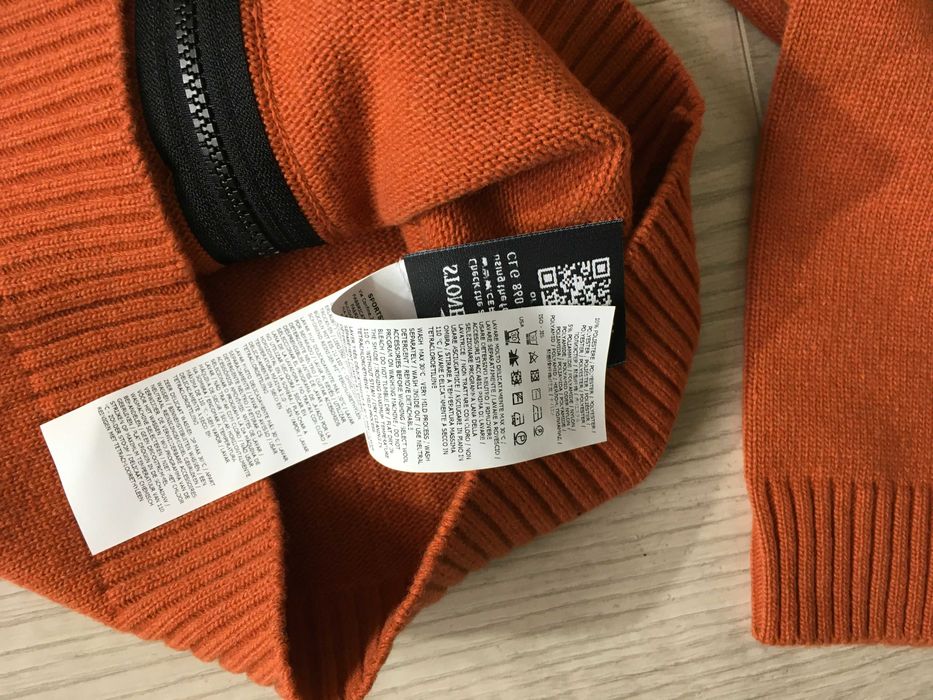 stone island жилетка за момче 128 см