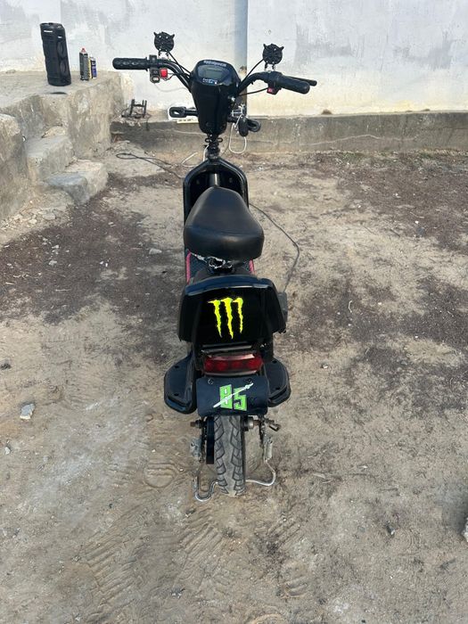 Скутер ск8 14дюм