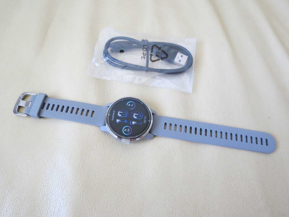 Smartwatch Garmin Venu 2 Plus Music 43mm Gray / Silver - Nou !!
