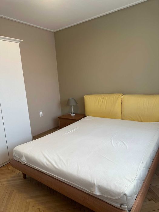 Дава се под наем Тристаен апартамент в София, Стрелбище - 90 кв.м за 800 € - Снимка #3