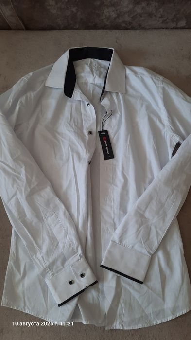 Школьная рубашка