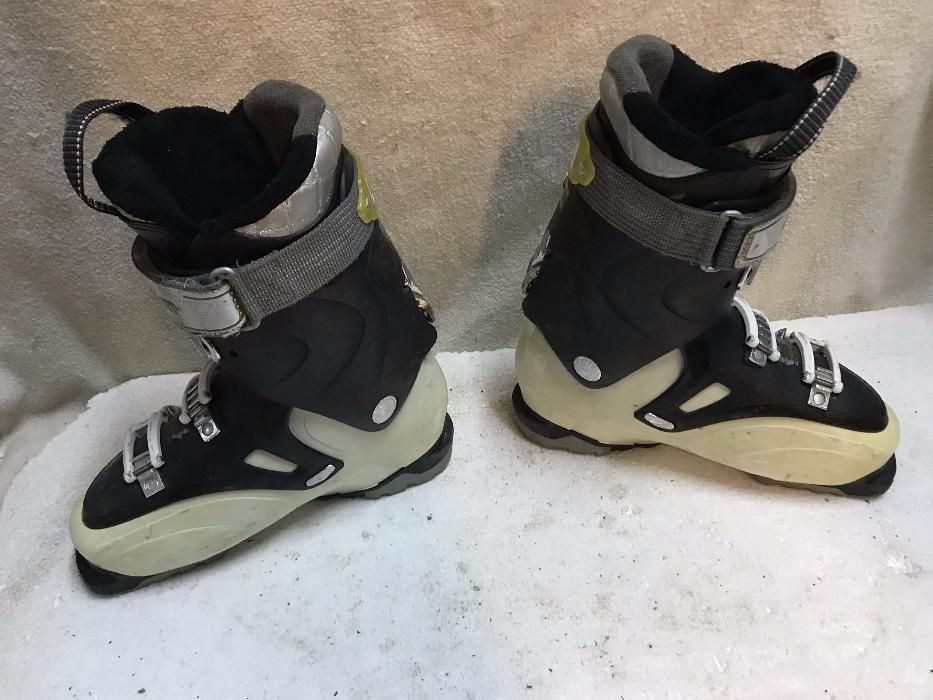 Clapari ski schi Salomon Quest Acces 770 marime 39 mondo 25