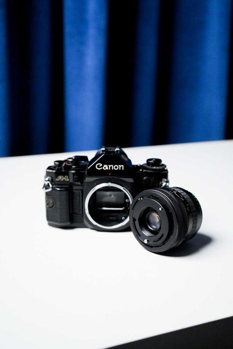 Canon A1 aparat pe film