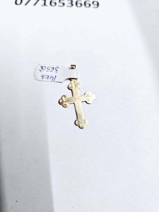 Vand pandantiv din aur 14 k 0.76 g cod 428