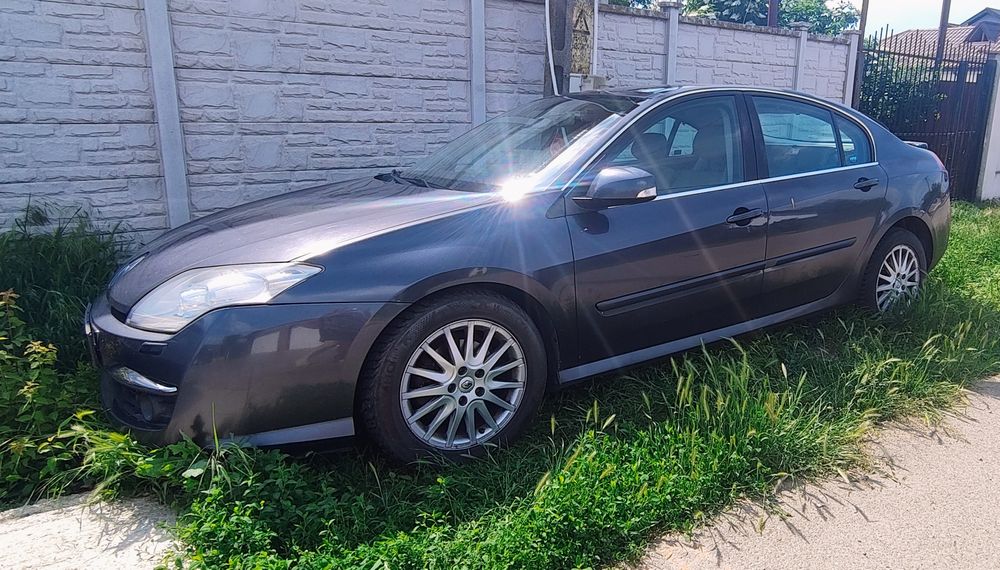 Vând Renault Laguna 3