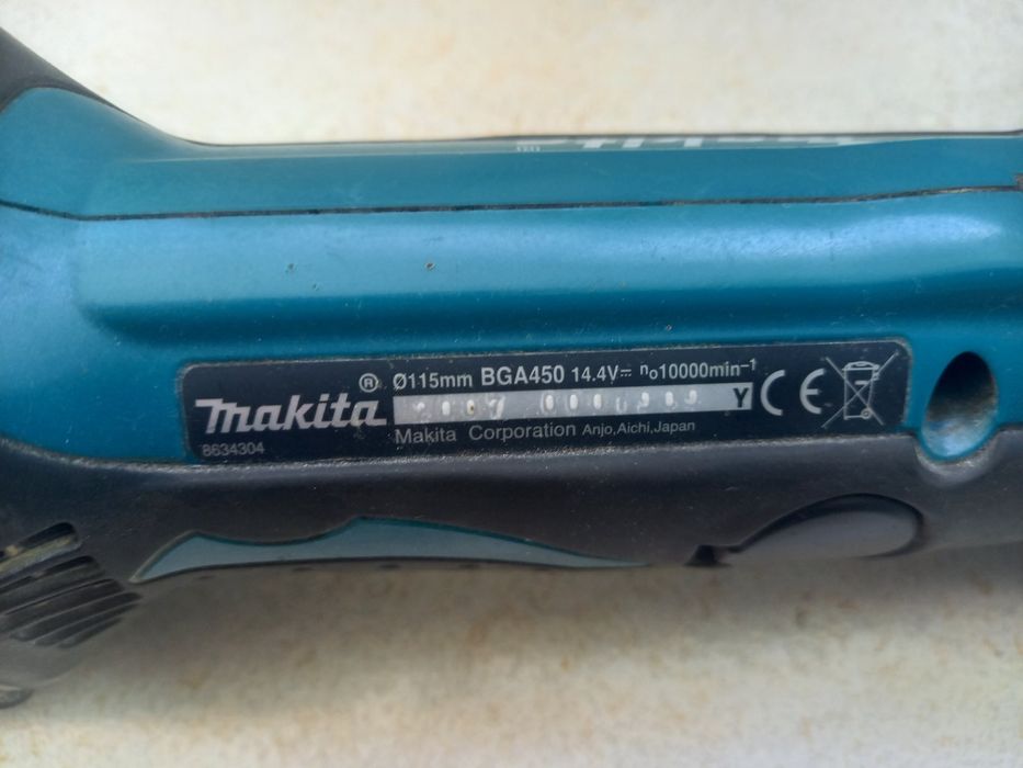 Акумулаторен ъглошлайф Makita