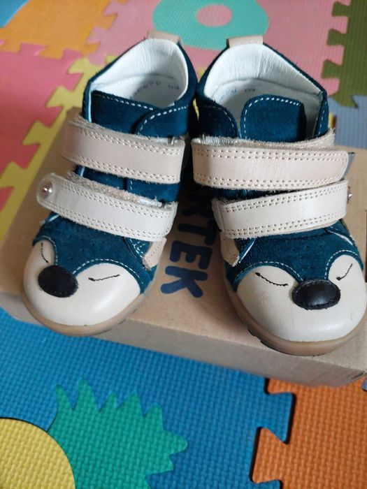 Боти Bartek, размер 22