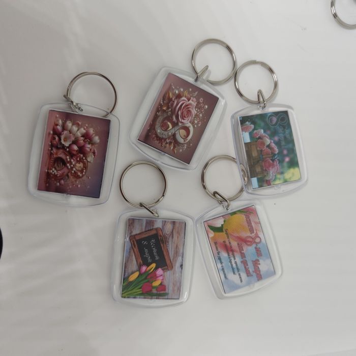 Ключодържатели мини подарък за осми март