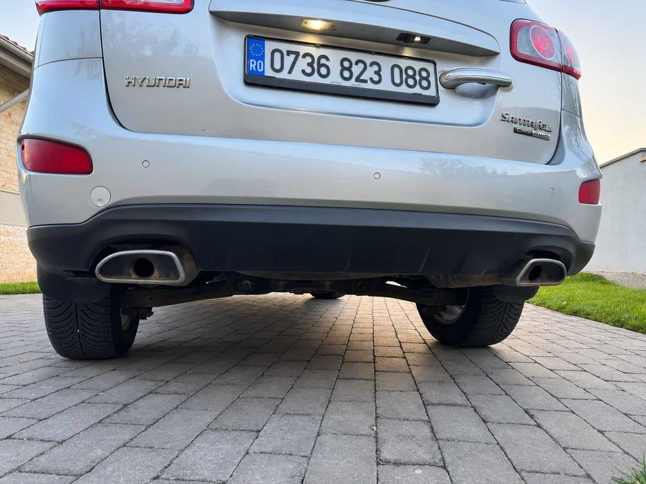 Hyundai Santa Fe Premium 4x4 2010 173000km 2.2 - 7 locuri