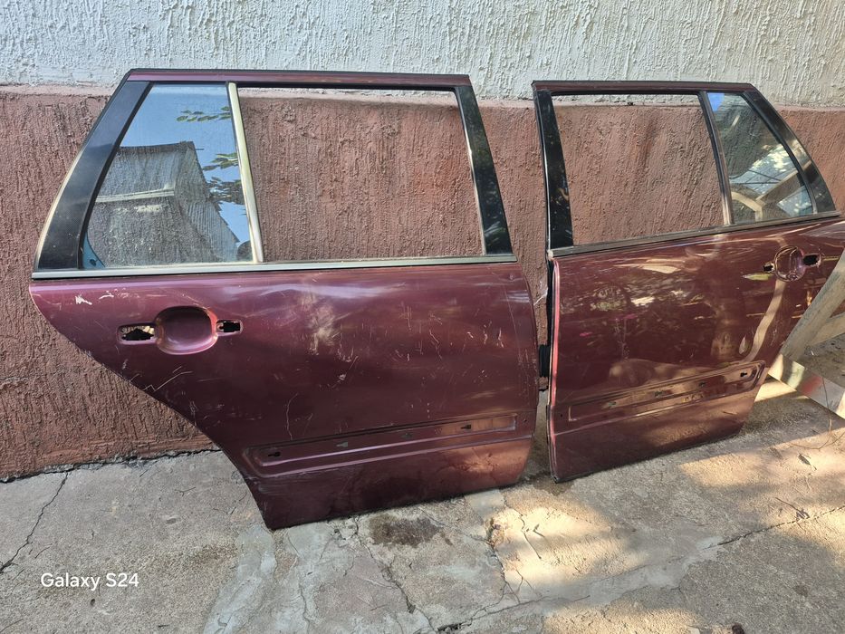 S210 задние двери Mercedes W210