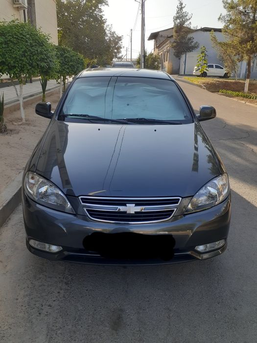 Продаётся автомобиль жентра