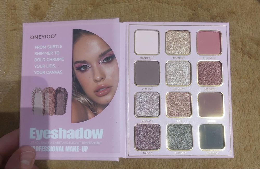 Палитри сенки с четки