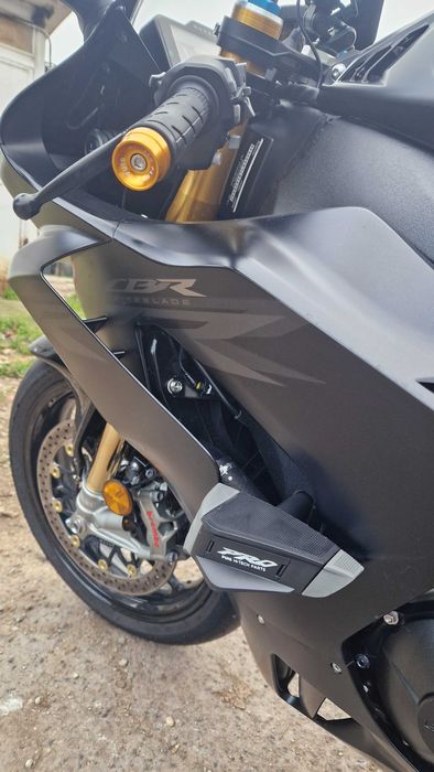 Honda CBR1000RR-R SP