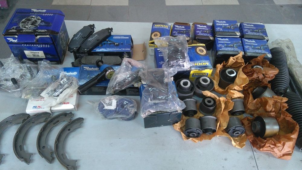 Крайслер Chrysler 300C запчасти