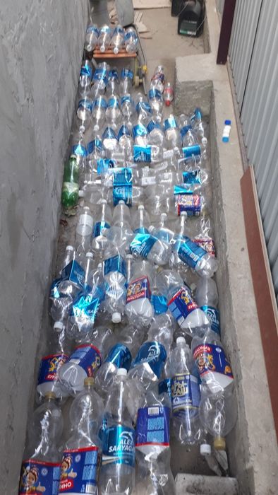 Продам баклажки 1.5 л