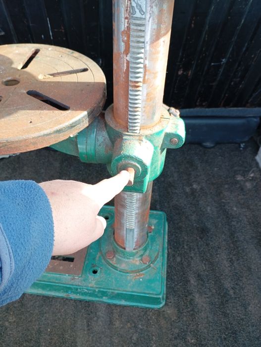 Настолна бормашина от Германия