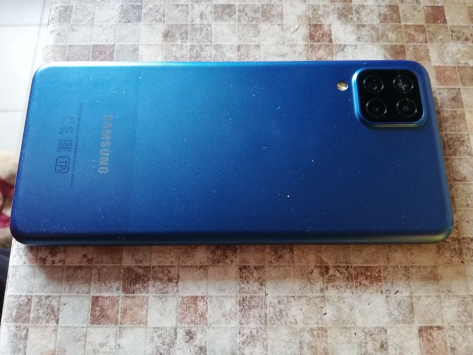 Самсунг А 12 продам