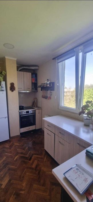 Продава се Тристаен апартамент в Видин, Център - 108 кв.м за 444 €/кв.м - Снимка #4