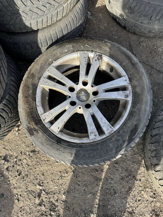 Гуми с джанти 16 ки за бмв е90 е91