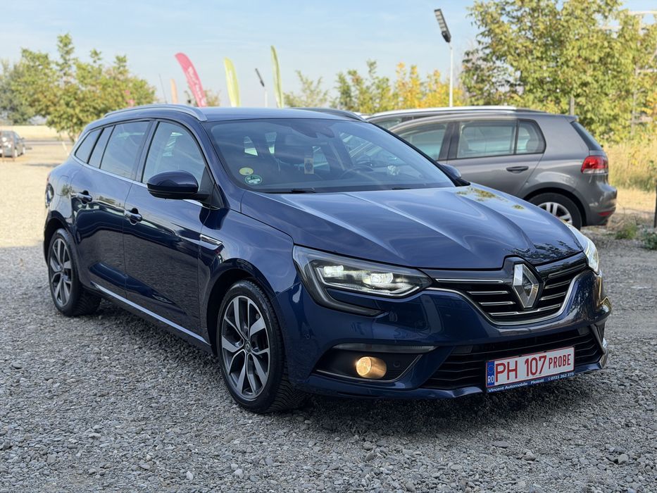 Renault Megane BOSE Model 2017 Euro 6 Head Up Display