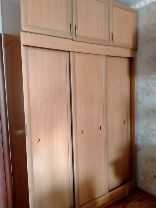 Продам шкаф  в хорошем состоянии