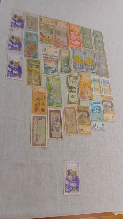 Bacnote vechi de vanzare