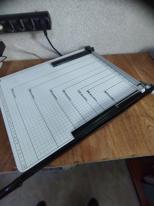 Резак для бумаги