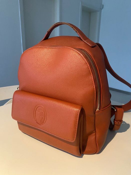 Раница на Trussardi и колан от Kuseva