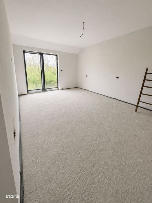 Casă mare Vișani 230 mp | 3 dormitoare + living 60 mp | teren 610 mp