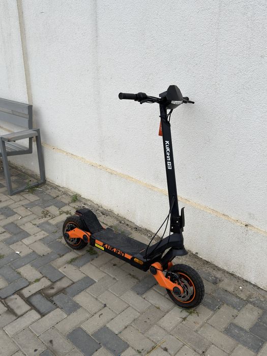 vand kukirin g3 in stare perfecta cu incarcator