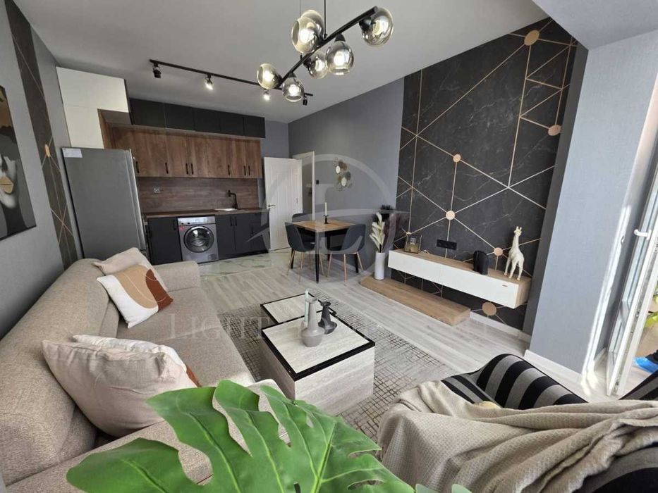 Продава се Тристаен апартамент в Пловдив, Кършияка - 60 кв.м за 1189 €/кв.м - Снимка #1