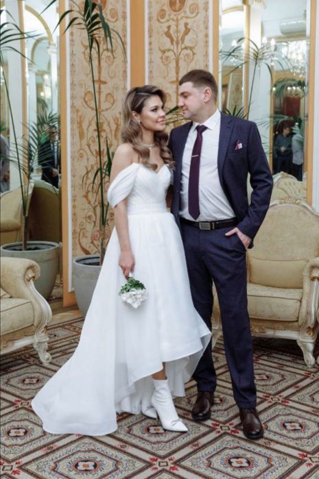 Свадебное платье