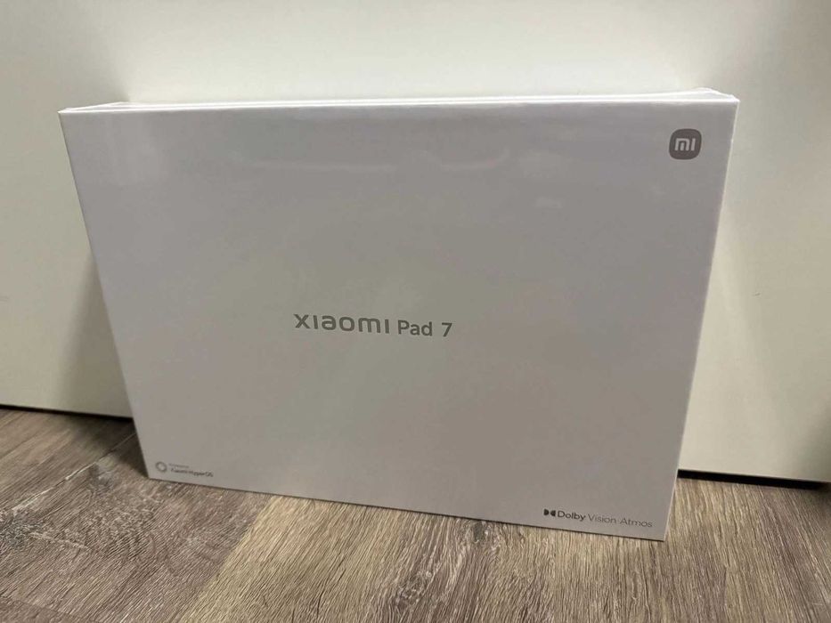 Таблет Xiaomi Pad 7 11" 256GB 8RAM, НОВ