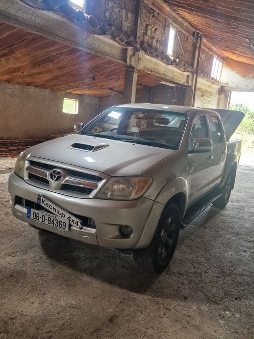 Тойота Хайлукс автоматик на части 0899846262