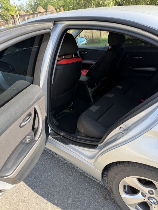 De vânzare BMW 320d, an 2006