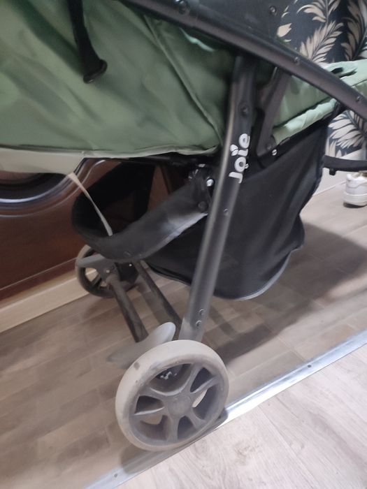 Коляска .Детская коляска JOIE