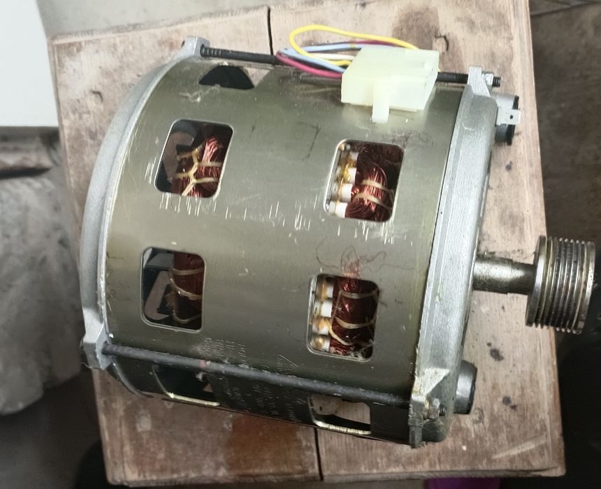 электро матор от стиральной машинки indesit