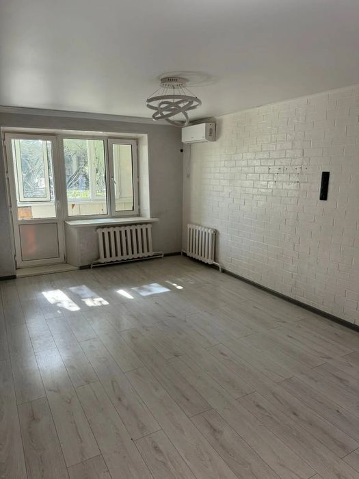 Продам 2ком кв, Диана, Гурмэ