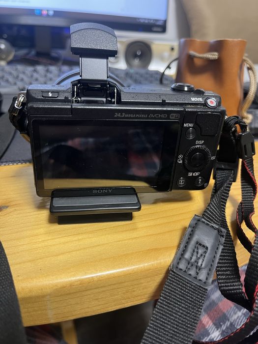 Sony A5100 Безогледален фотоапарат