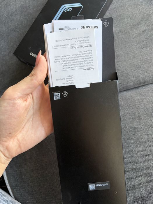 ГАРАНЦИОНЕН! Samsung Galaxy Z Flip 6 256GB Син