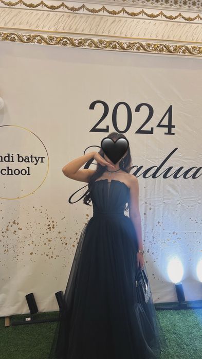 Платье на выпускной вечер