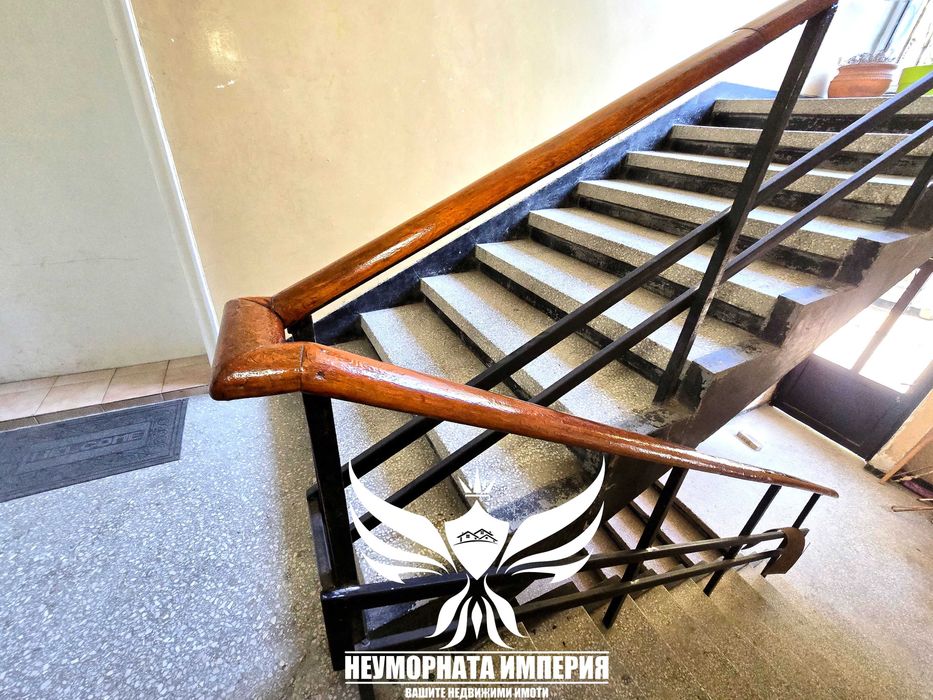 Дава се под наем Четиристаен апартамент в Асеновград - 108 кв.м за 400 € - Снимка #20